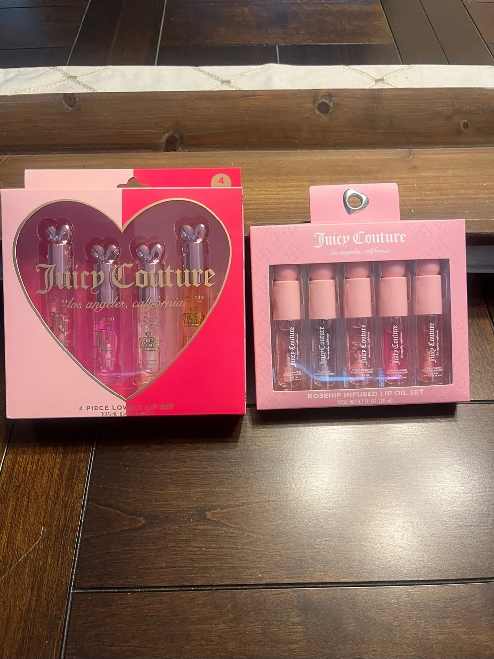 Bundle of 2 Juicy Couture lip sets - Picture 7 of 9